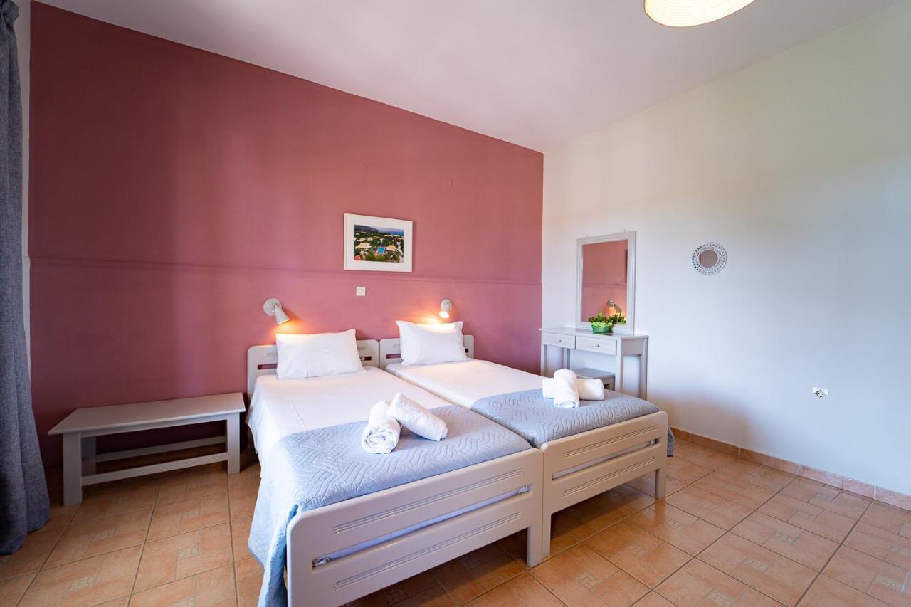 Ionio Holidays Katerina Apartments Vasilikí Exterior foto