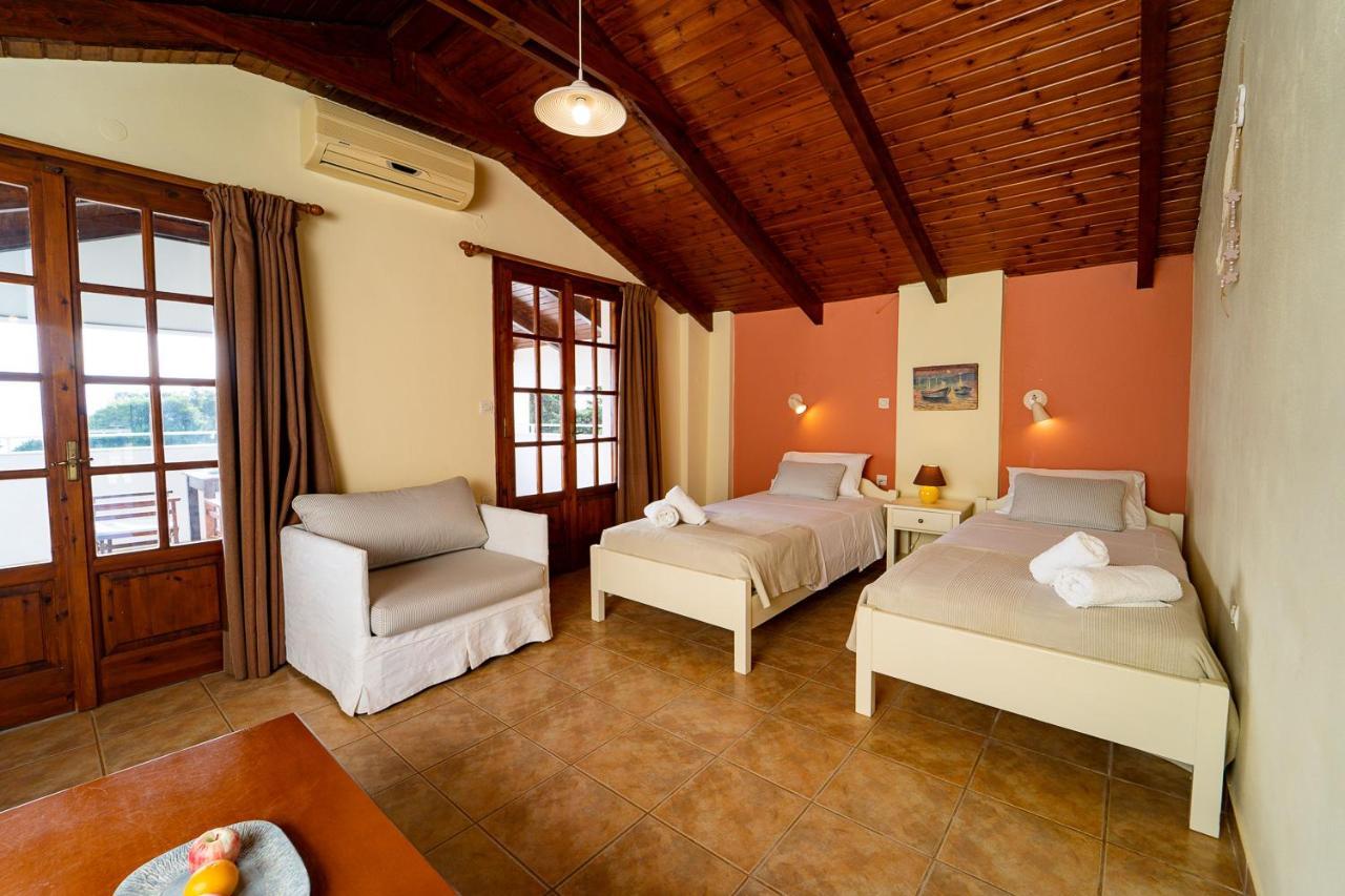 Ionio Holidays Katerina Apartments Vasilikí Exterior foto