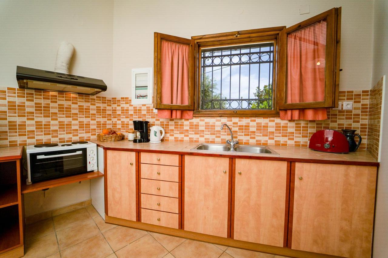 Ionio Holidays Katerina Apartments Vasilikí Exterior foto