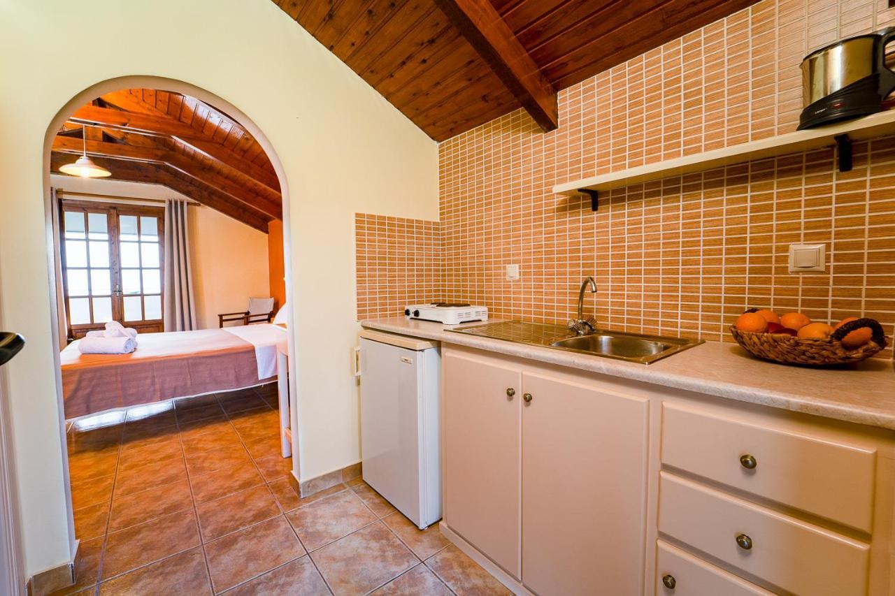 Ionio Holidays Katerina Apartments Vasilikí Exterior foto